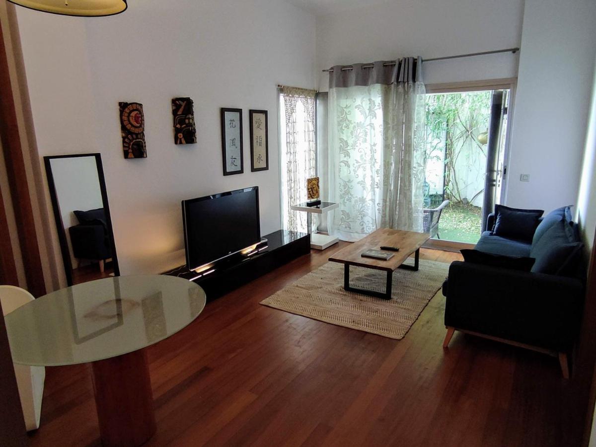 Apartamento Un Jardin En La Alfalfa - Kainga Homes Севиля Екстериор снимка