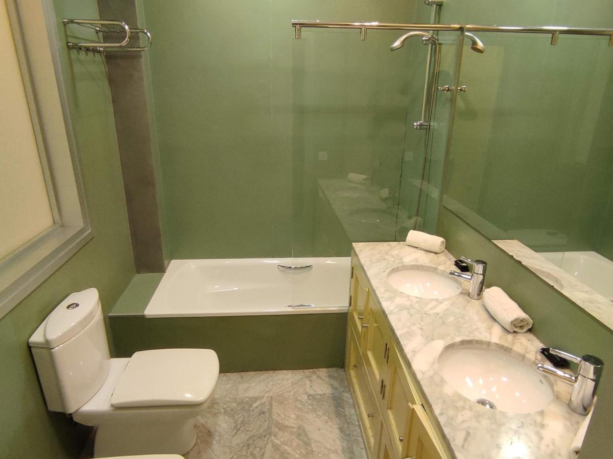 Apartamento Un Jardin En La Alfalfa - Kainga Homes Севиля Екстериор снимка